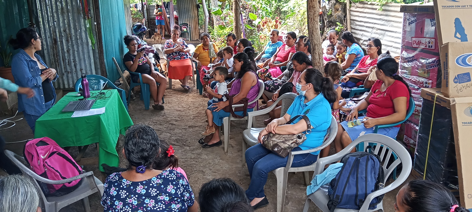 Visita a la comunidad El Jícaro