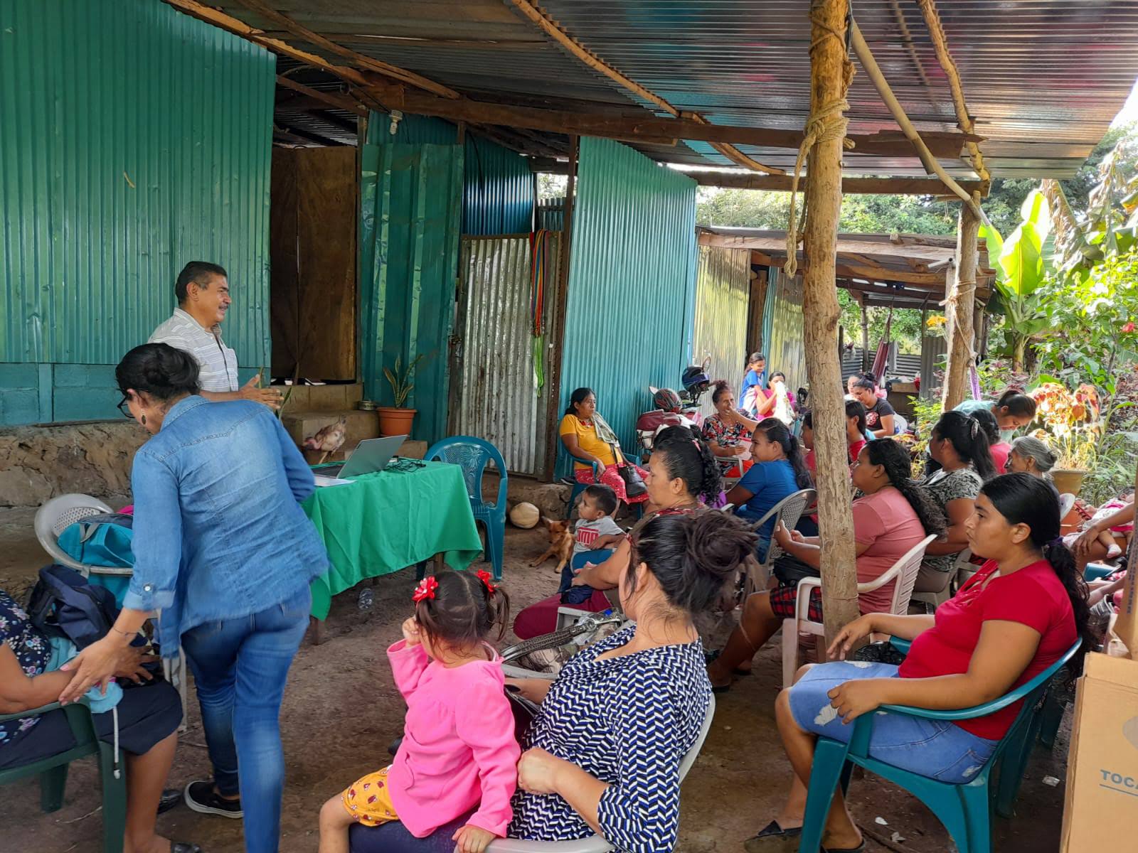 Taller en la comunidad El Jícaro 